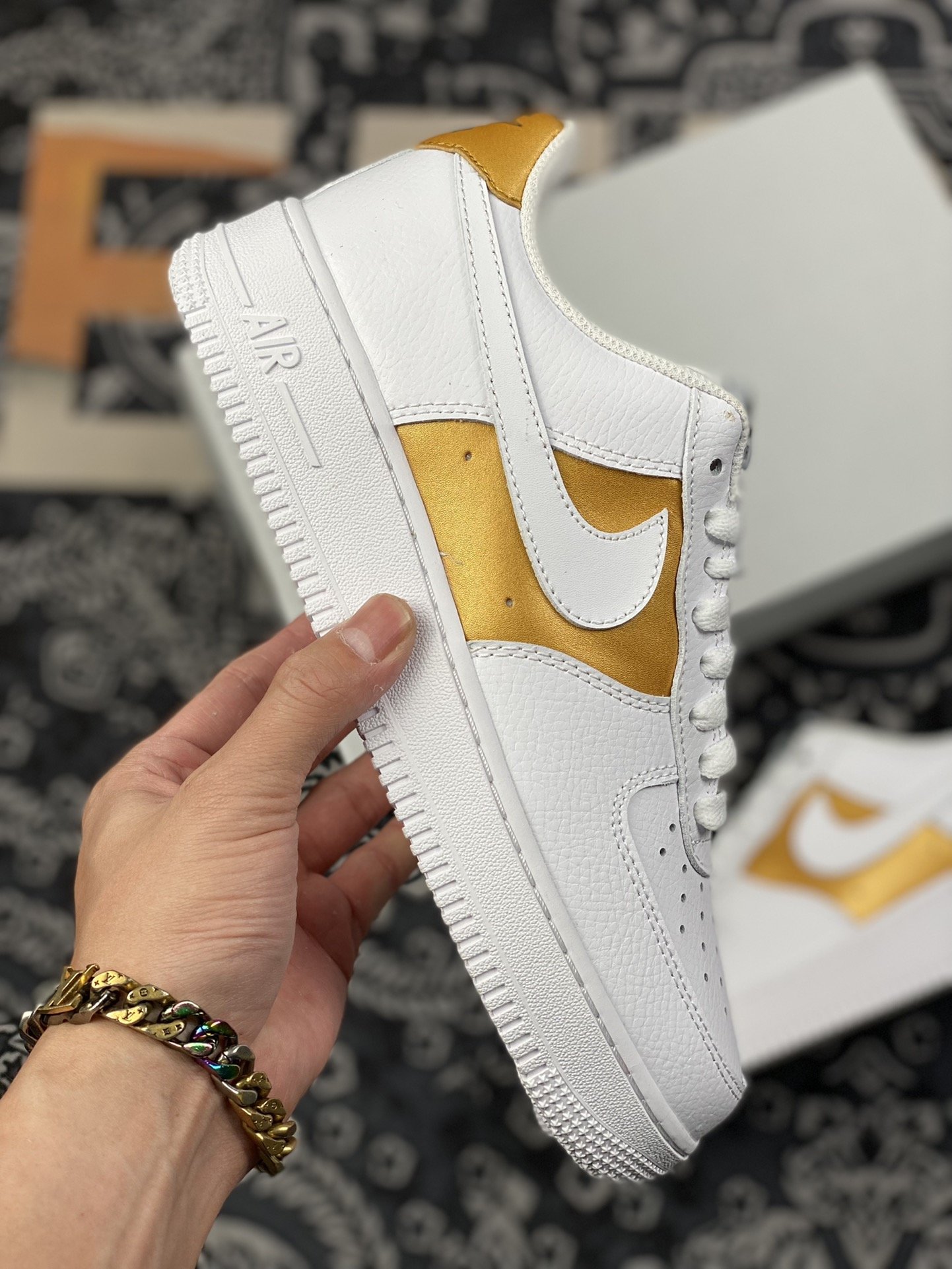 200 Nike Air Force 1 空军一号 新白金 DD8959-105