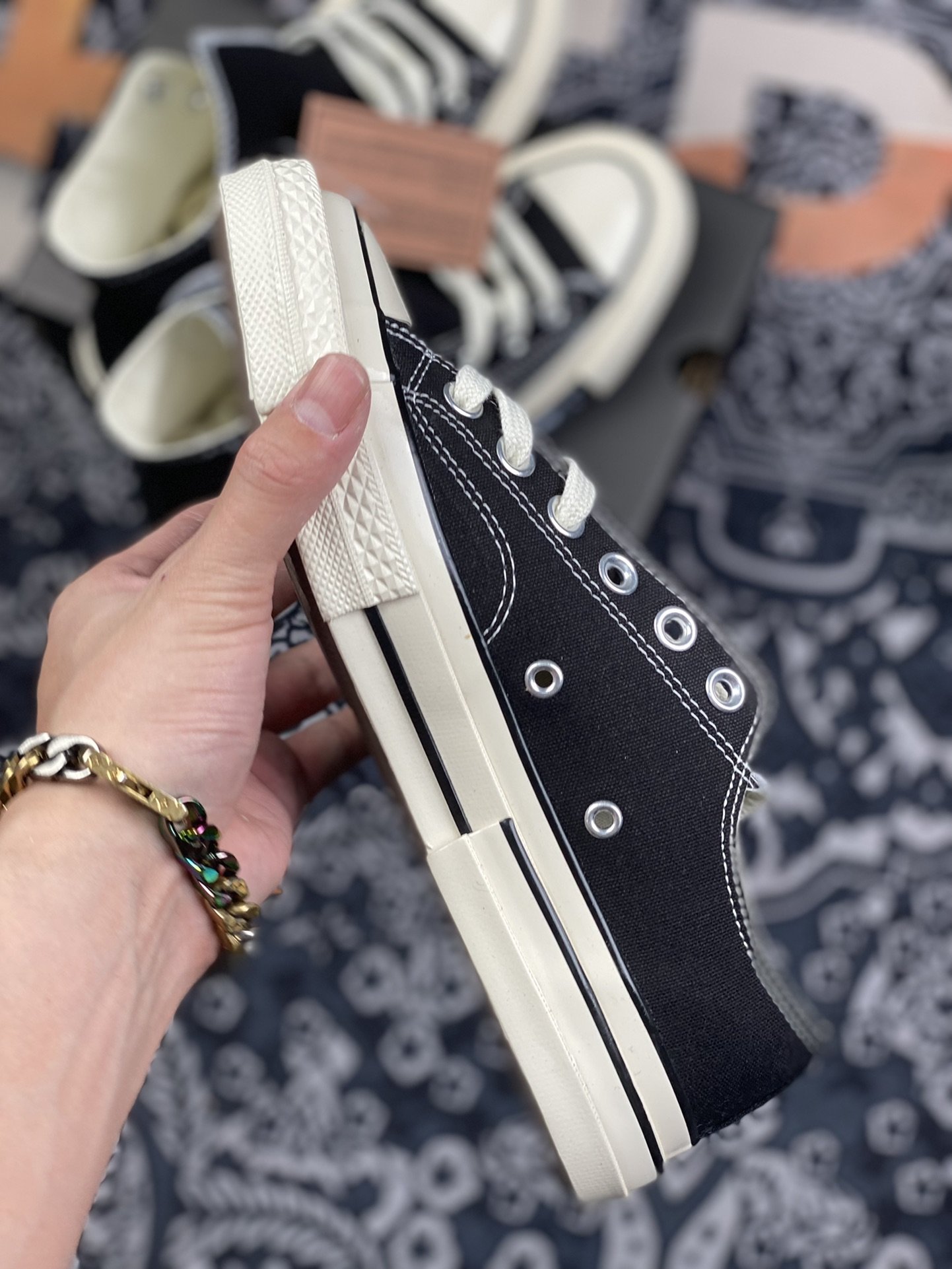 150 converse Chuck 70 鞋款最新 “lf it ain’tbroke,it doesn t need fixing” 致力于将这 Chuck 70 鞋款A02113C