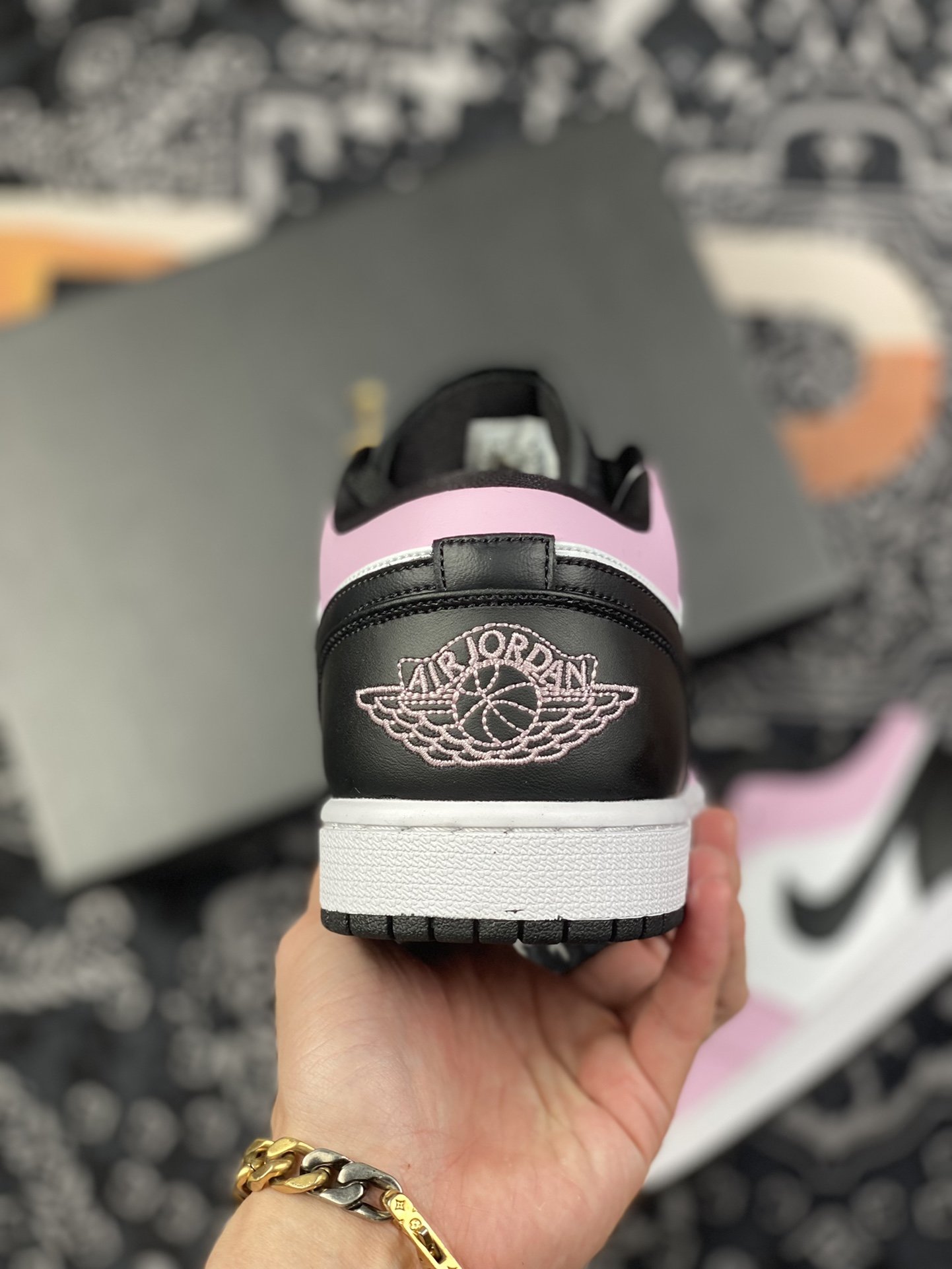 200 Air Jordan 1 Low GS “Light Arctic Pink”粉白熊猫鞋身554723-601