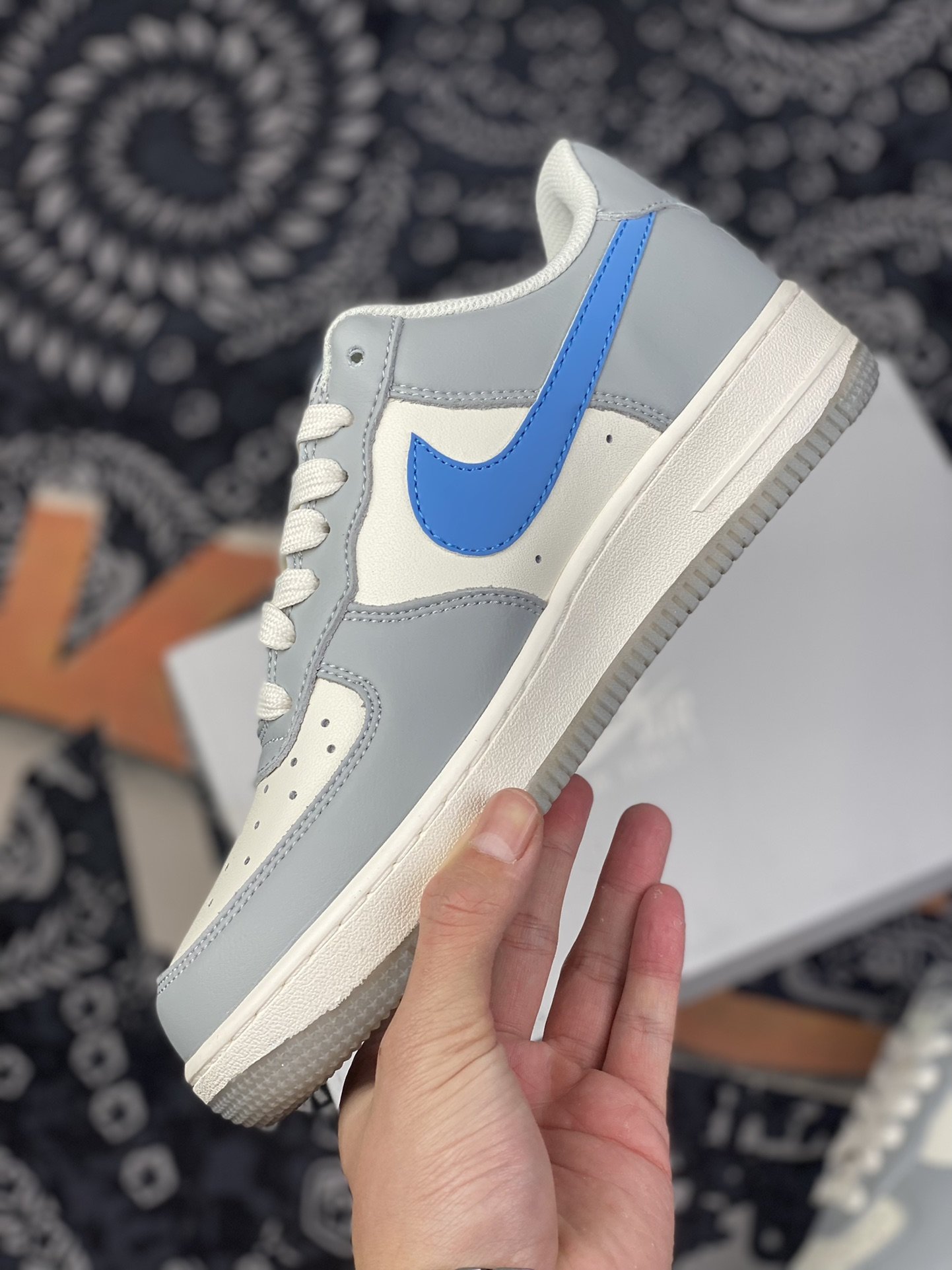 220 官方同步ID定制 Air Force 1 Low ’07 “米灰蓝”配色 空军一号低帮休闲板鞋 DH2296-668