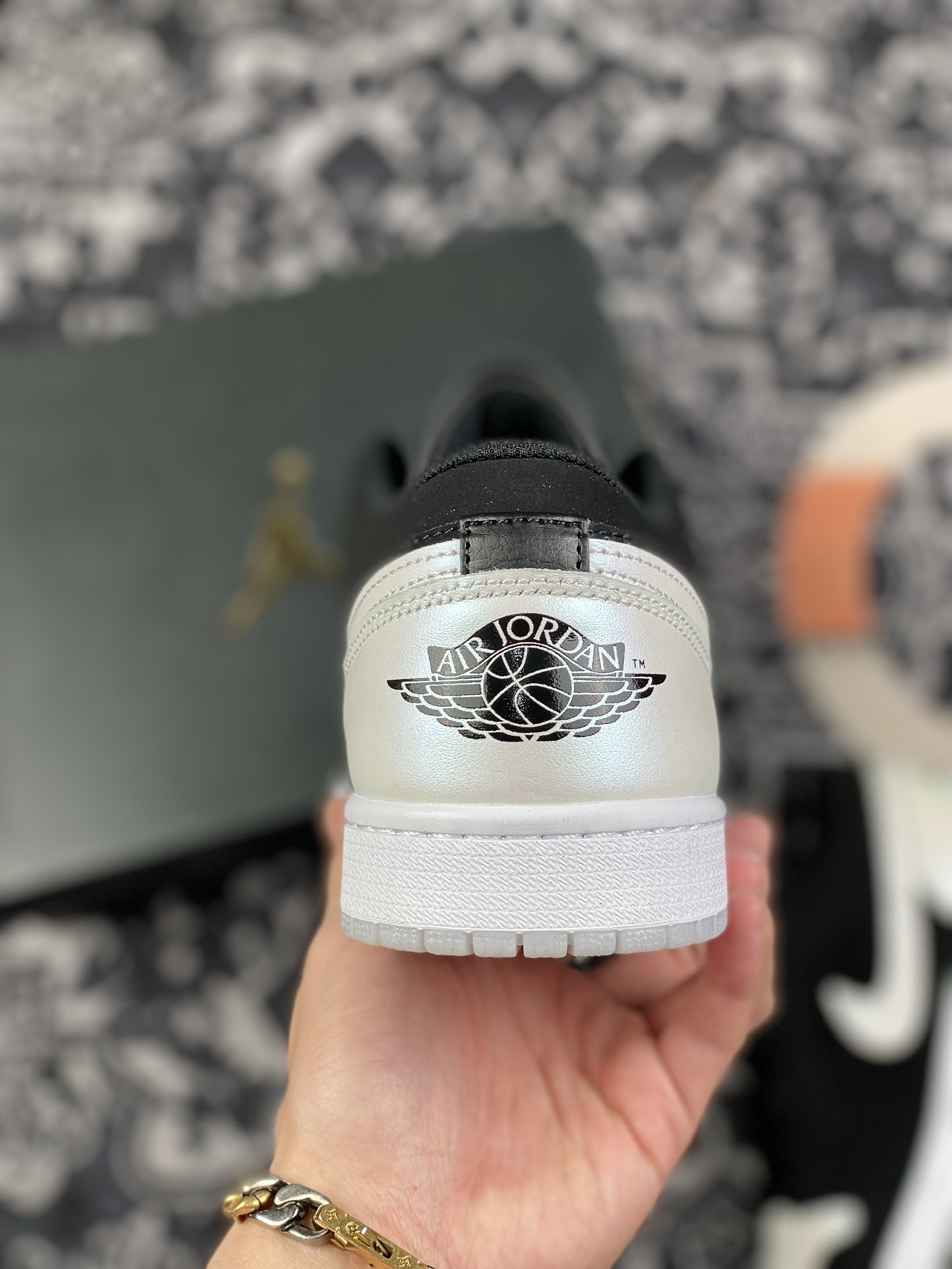 240 Air Jordan 1 Low 黑白熊猫 Low系列出售 DH9631-001