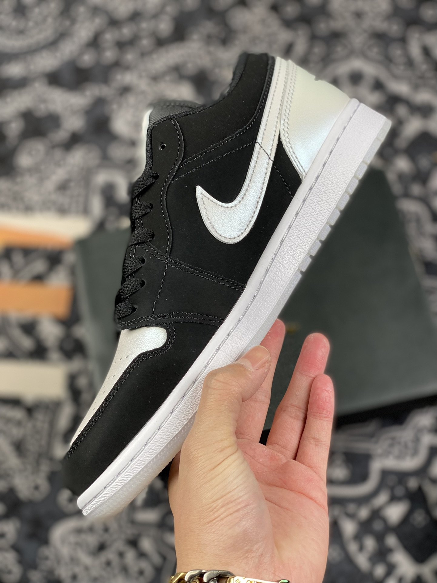 240 Air Jordan 1 Low 黑白熊猫 Low系列出售 DH9631-001