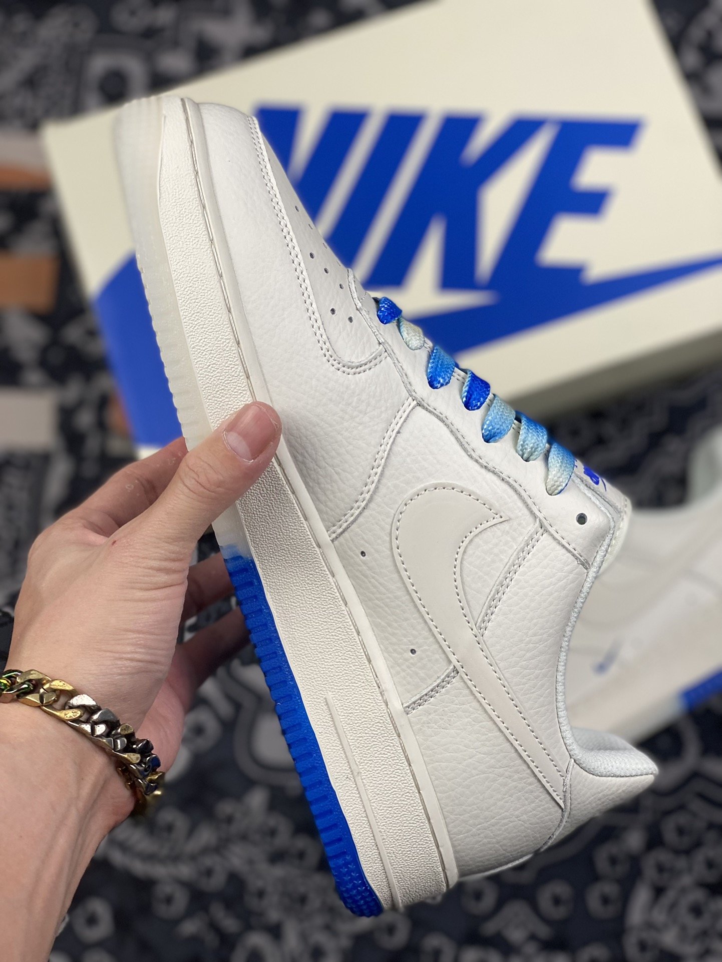 200 平民版 Nike Air Force 1 空军一号渐变白蓝 DH2088-606