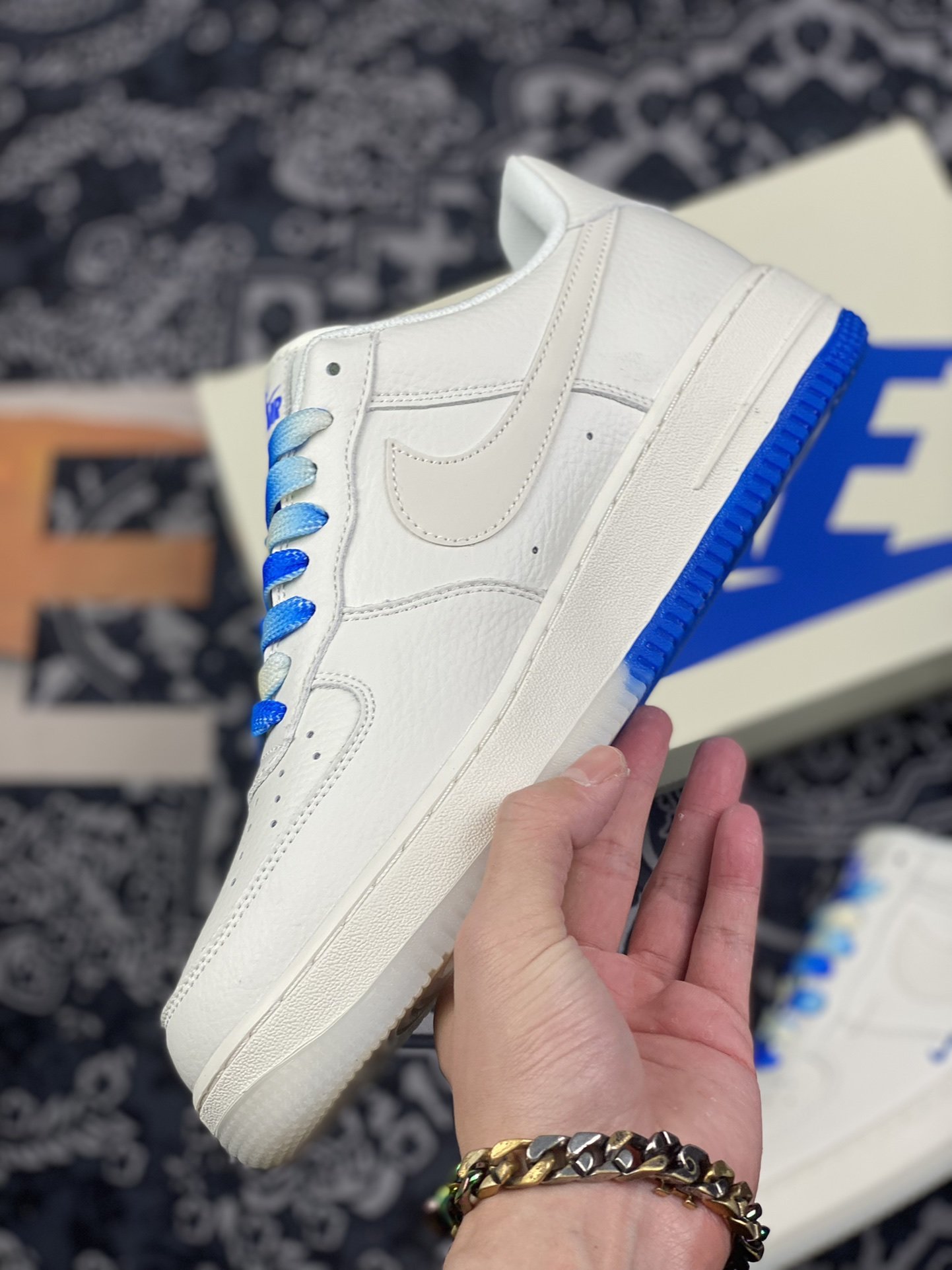 200 平民版 Nike Air Force 1 空军一号渐变白蓝 DH2088-606