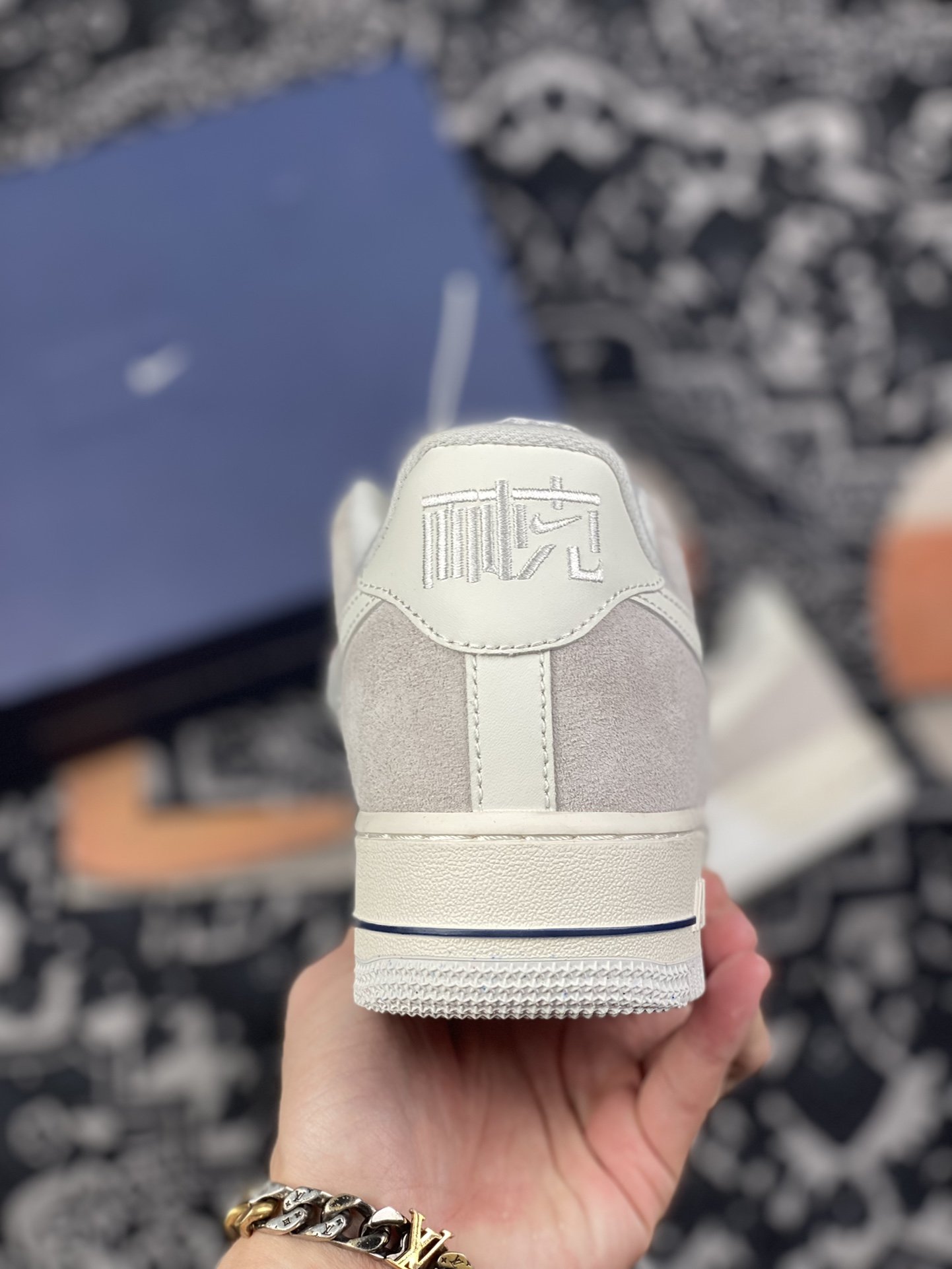 220 Nike Air Force 1 空军一号 白灰 DH8871-111