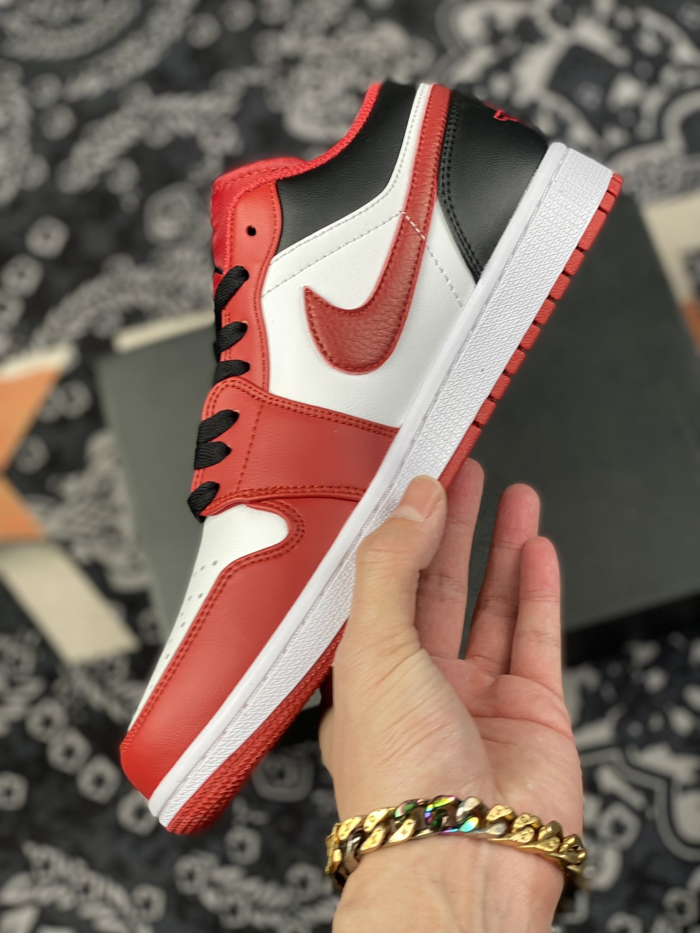 200 Air Jordan 1 Low 黑红 低帮篮球鞋553558-163