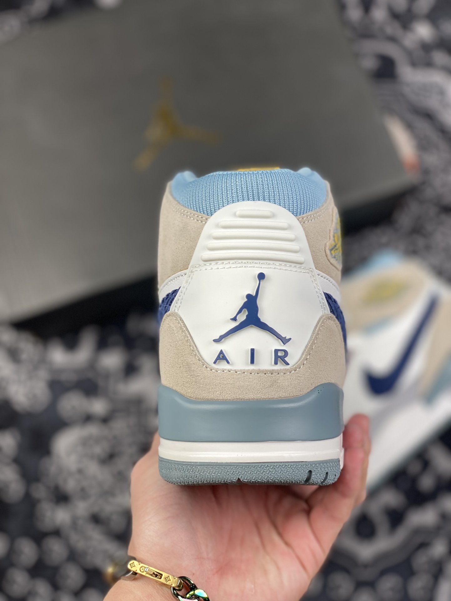 260 Air Jordan Legacy 三合一312 高帮复古篮球鞋 米白蓝 DQ5347-141