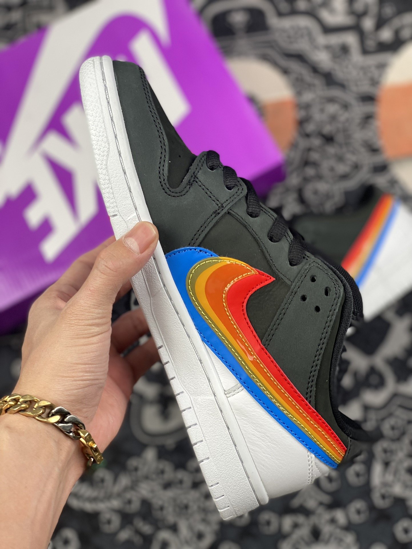 260 Polaroid x Nike SB Dunk Low 黑彩虹 DH7722-001