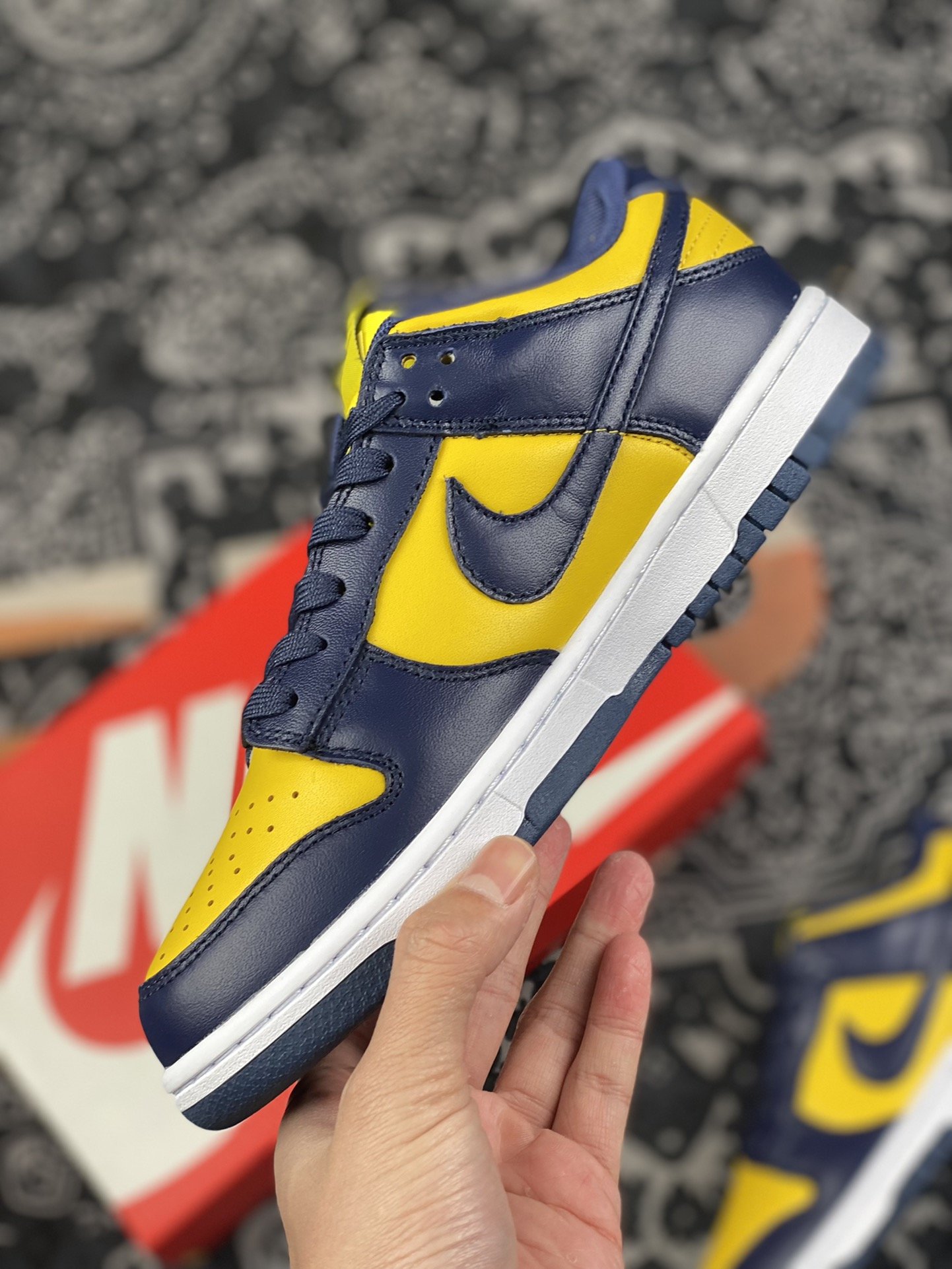 300 Nike Dunk Low Michigan 密歇根 蓝黄板鞋DD1391-700