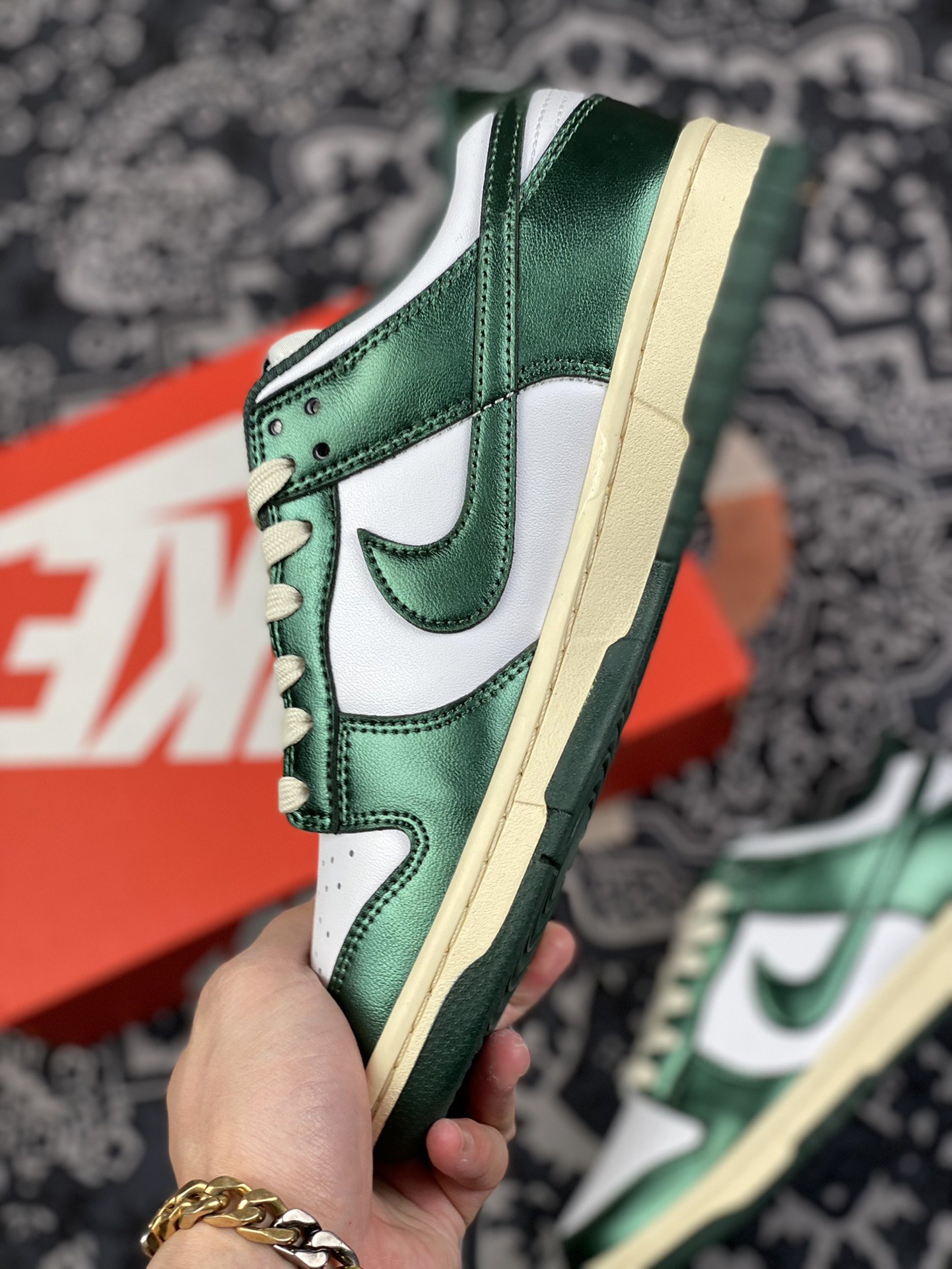 280 Nike Dunk Low Vintage Green"白绿做旧配色  DQ8580-100