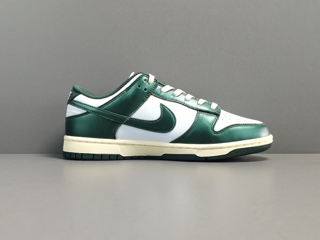 白绿 NIKE DUNK LOW ＂Vintage Green＂复古休闲板鞋 做旧  DQ8580-100