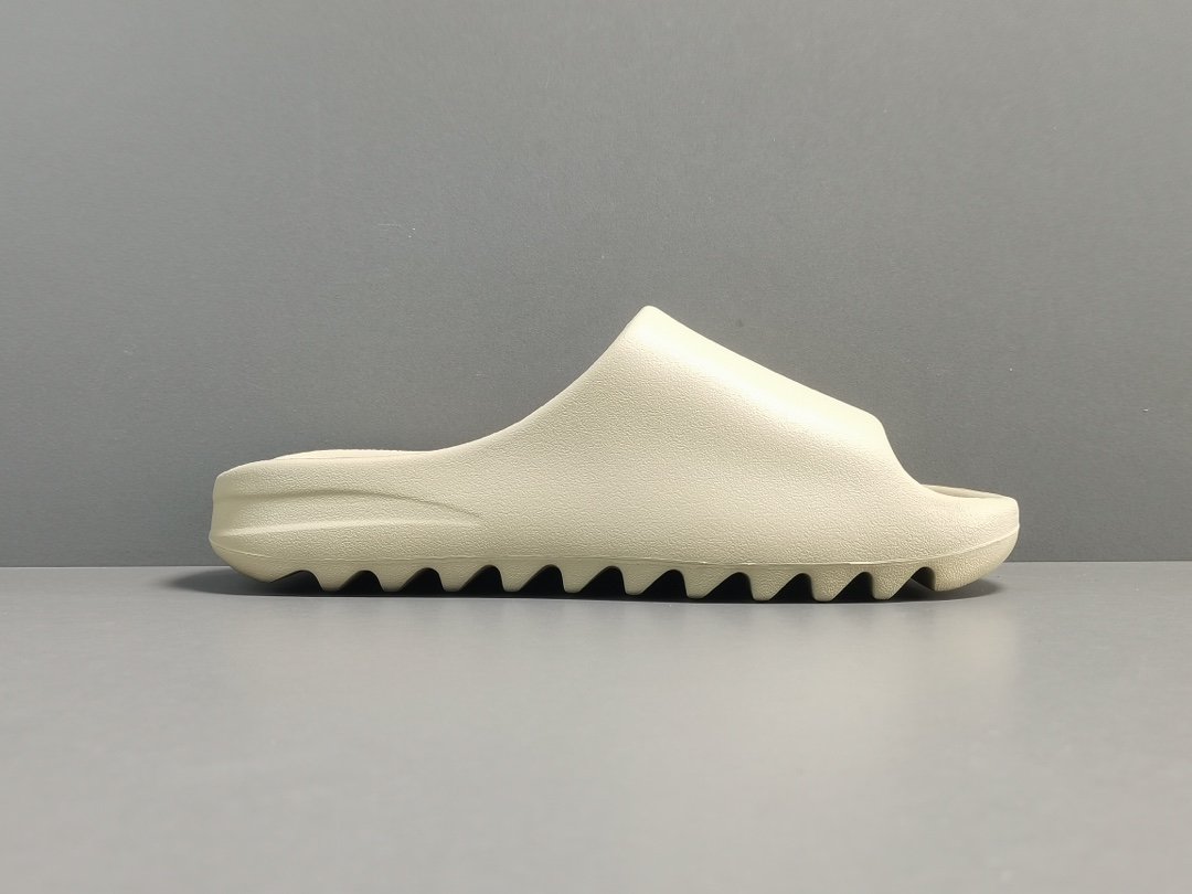 雾面 AD Originals Yeezy Slide GW1934