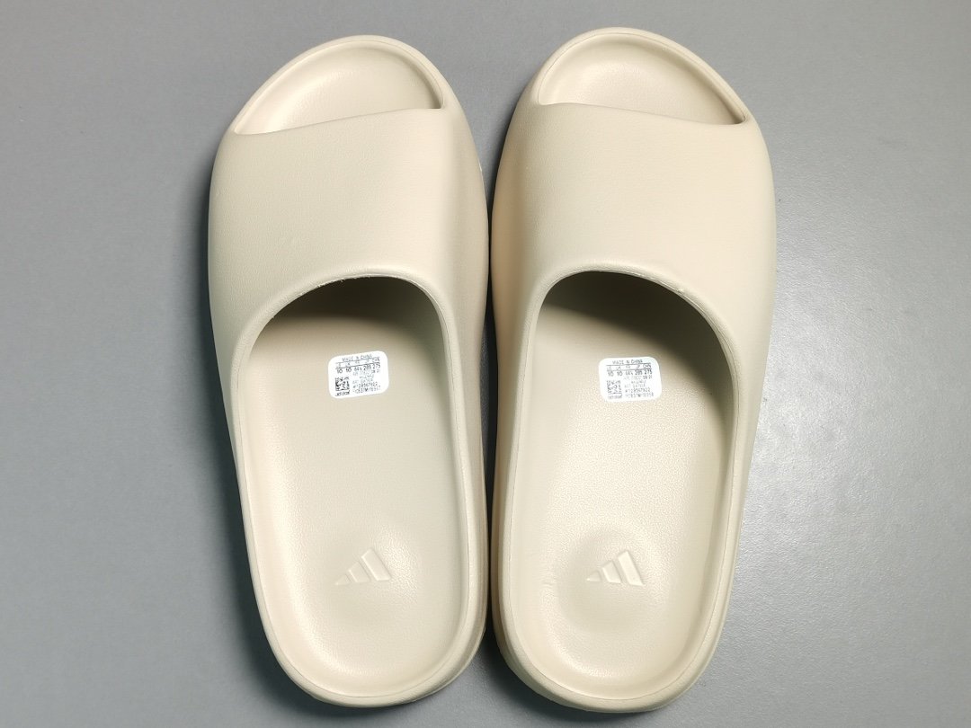 雾面 AD Originals Yeezy Slide GW1934