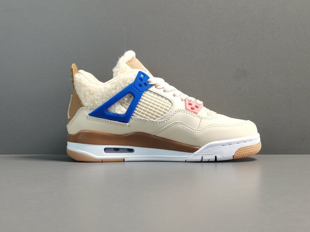 卡其色 羊羔绒 女款 Air Jordan 4 （GS）＂Where Things Are＂复古篮球鞋 DH0572-264