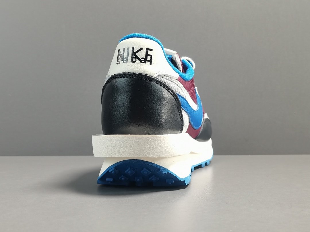 sacai x Nike LDWaffle ＂Night Maroon and Team Royal＂ DJ4877-600