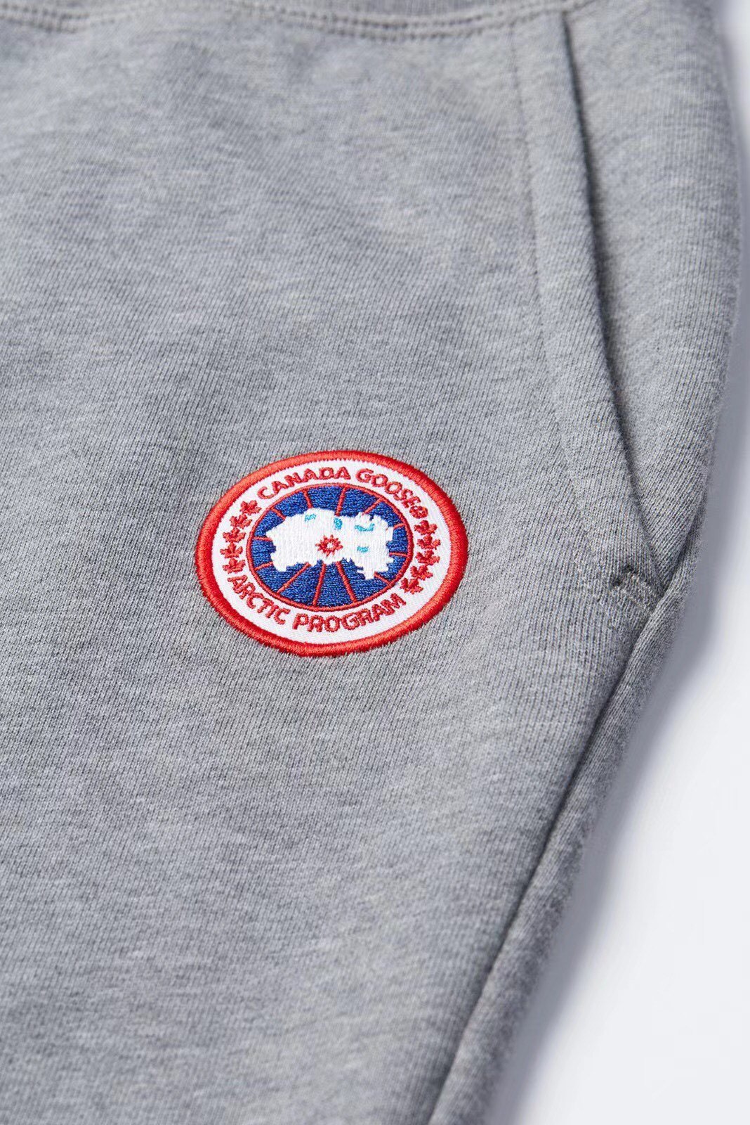 灰色 Canada Goose FW21 Huron系列  7403L-717