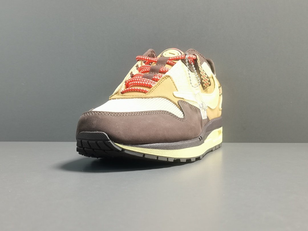 卡其棕 倒钩 Travis Scott X Nike Air Max 1 ＂BaroqueBrown＂复古休闲跑步鞋 DO9392-200 尺码：36-48（含半码) X博士】开发指导，釆用99厂材质，二维码标，供货稳定。