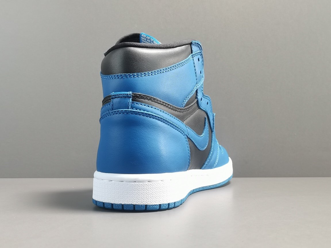 Air Jordan 1 Retro High OG ＂Dark Marina Blue＂555088-404