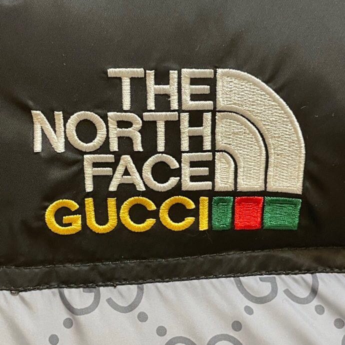 灰色 Gucci X The North Face 北面联名古驰老花logo 羽绒服