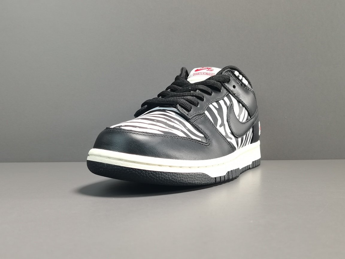 Quartersnacks x Nike SB Dunk Low＂Zebre＂DM3510-001